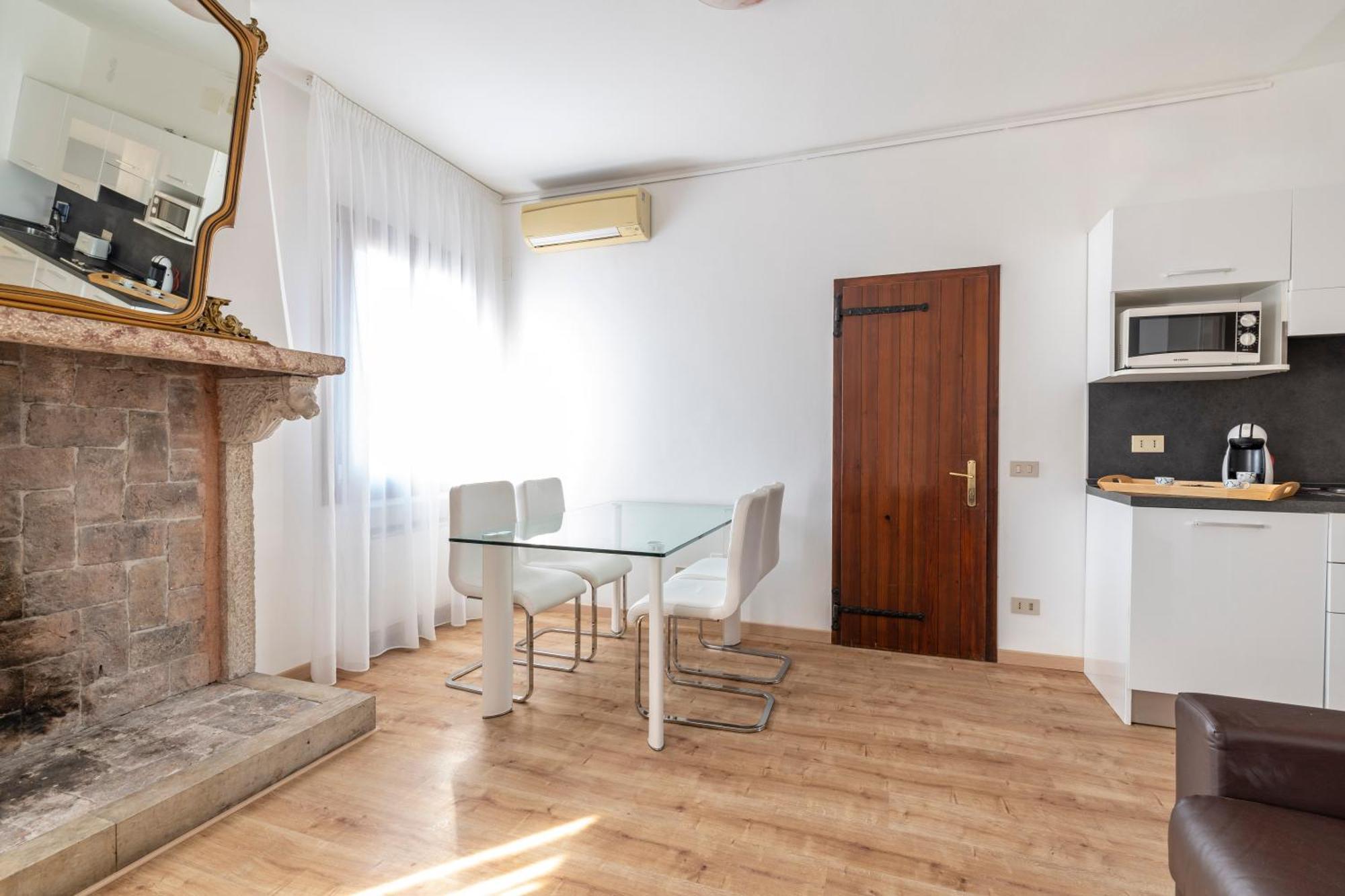 Apartment Ca' Dei Carmini *