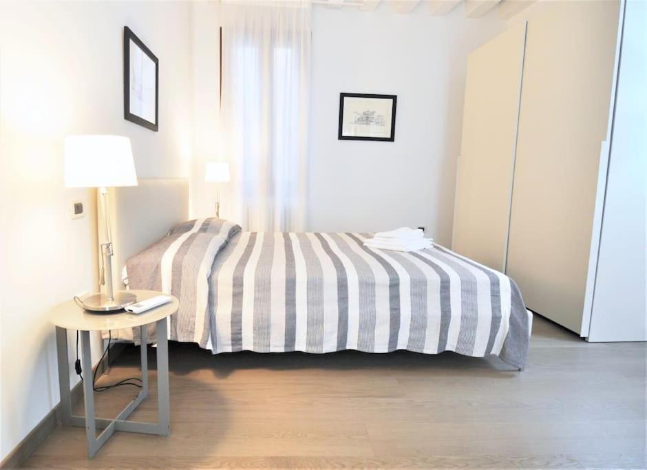Stylish 100 Meters From San Marco Square Apartment