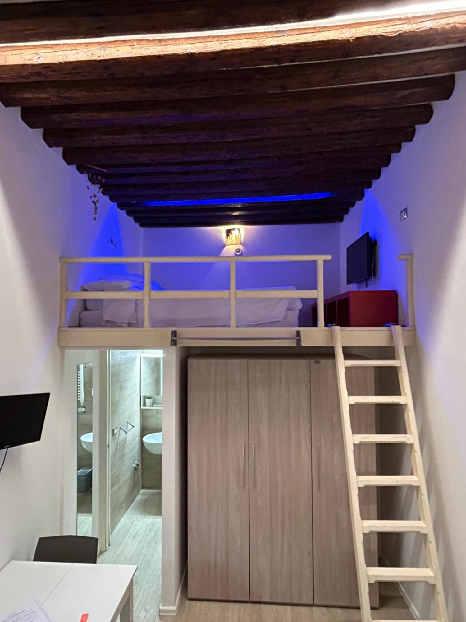 Apartment Ca Giardini In Biennale By Bricola