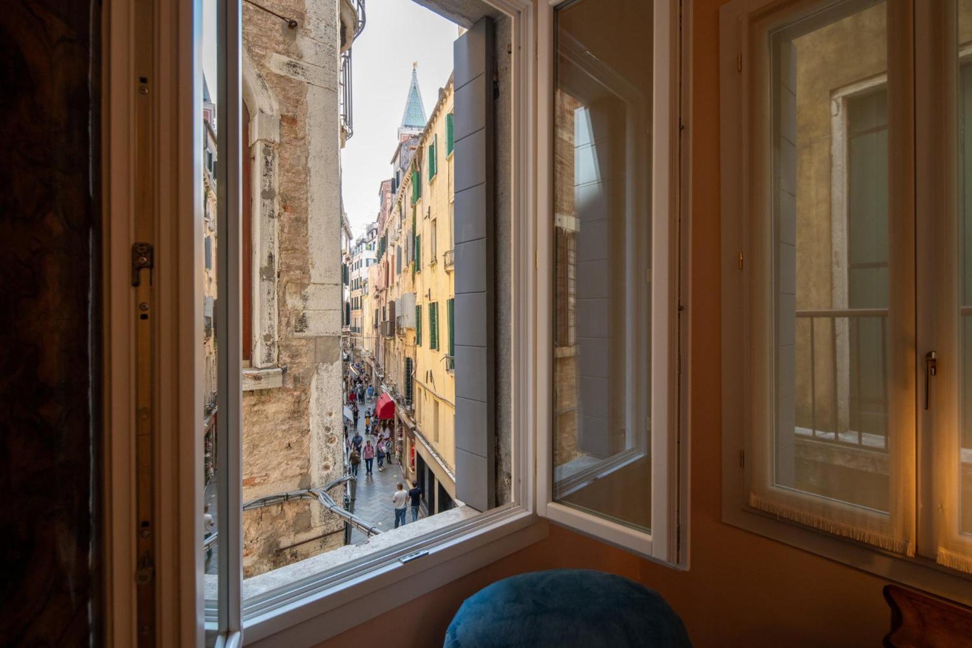 Apartment Ve.n.i.ce. Cera Ai Leoncini *