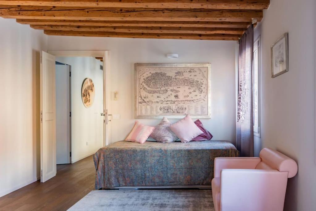 Ospizio Delle Donzelle Apartment Venice