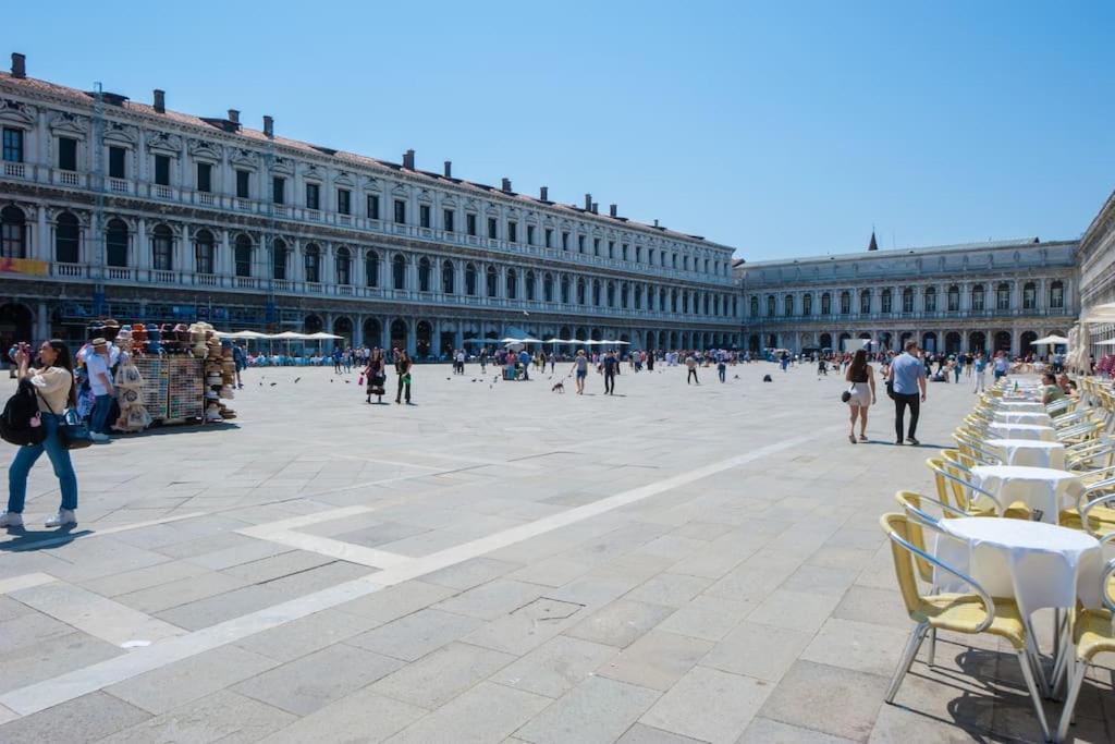 Ca' San Marco, Literally 20 Meters From San Marco Square! * Venice