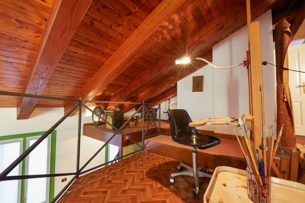 Ca' Del Pittore In Dorsoduro, Elegant Fine Arts District Apartamento