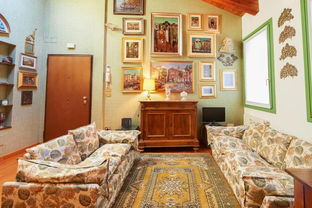 Apartamento Ca' Del Pittore In Dorsoduro, Elegant Fine Arts District