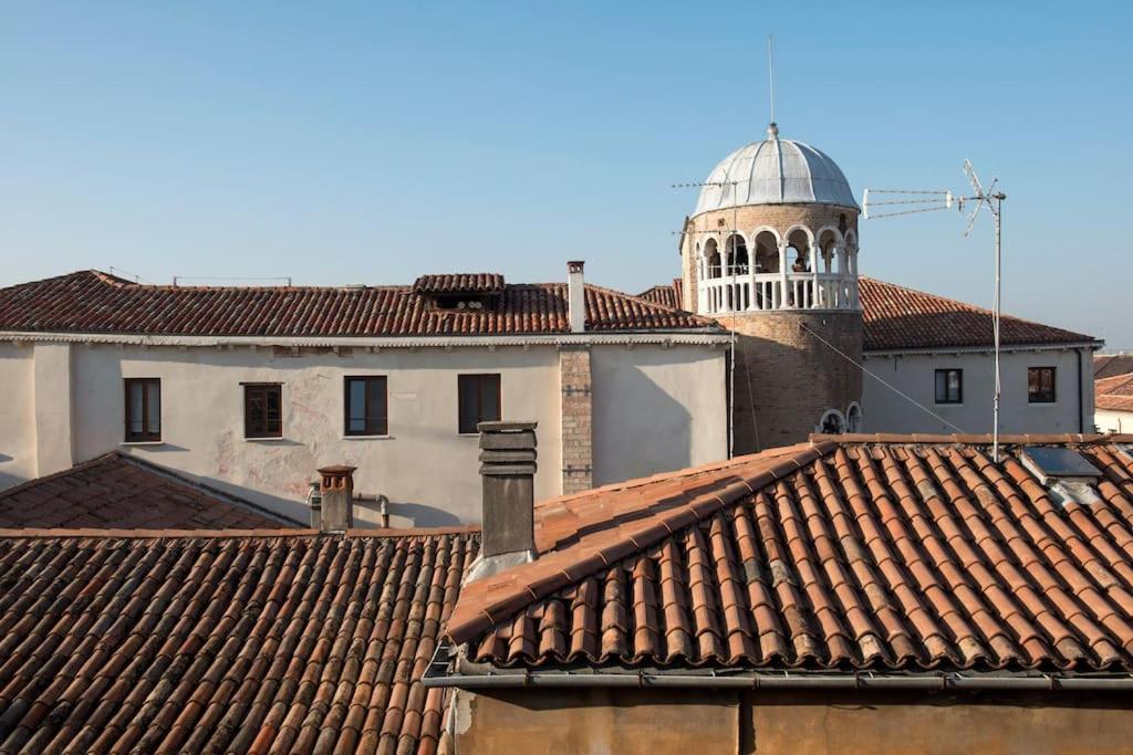 Ca' Vittoria, A Different Way To In Apartment *