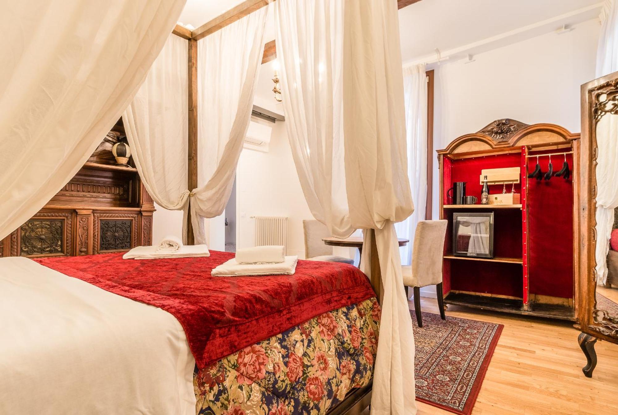 Palazzo Daponte By Lionhost