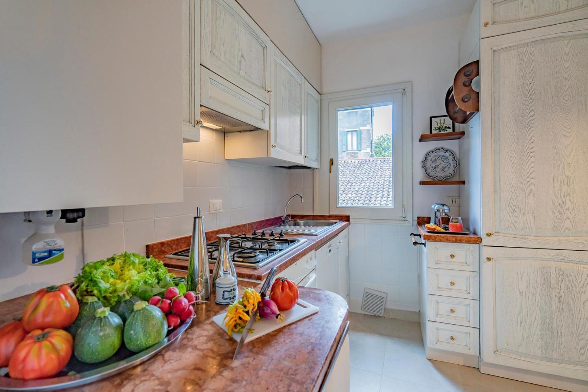 Lo Squero 2 Charming In Dorsoduro Apartment Venice