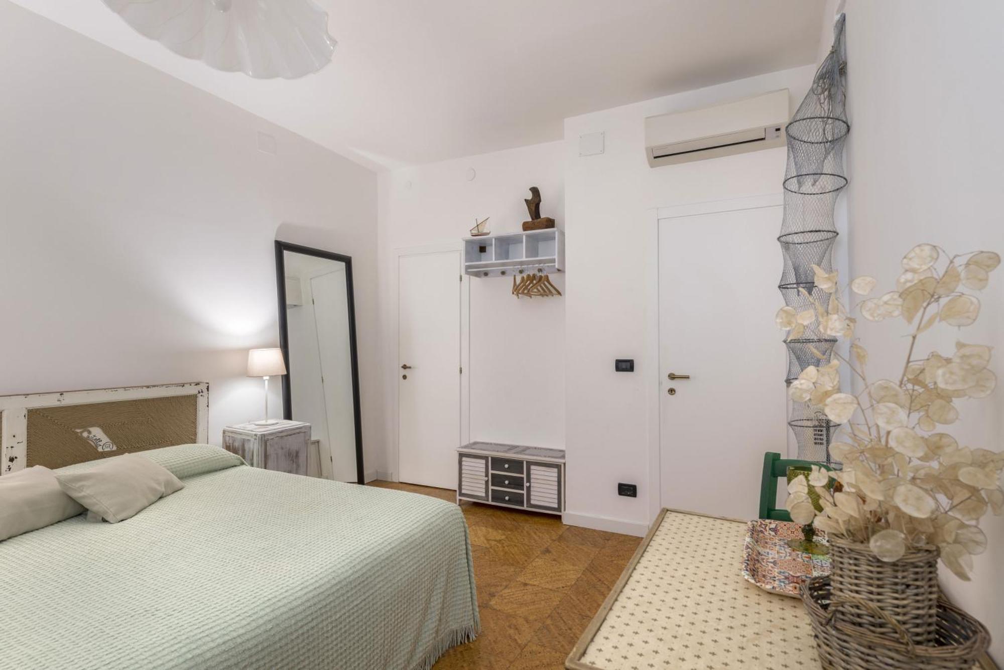 Tre Sestieri Terrace - Canal View 2024 Affittacamere Venezia