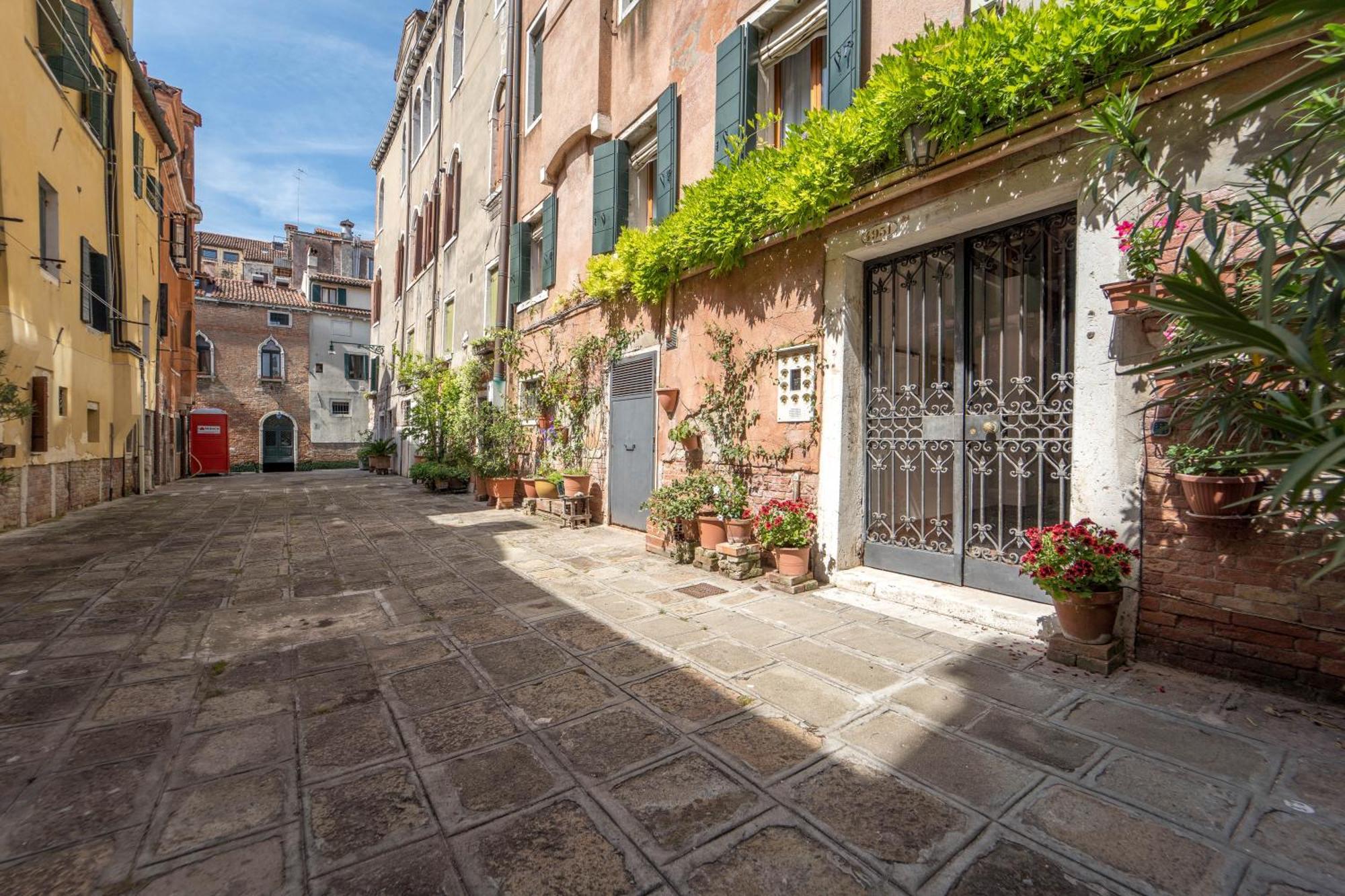 Ca D'oro Monolocale Apartment *