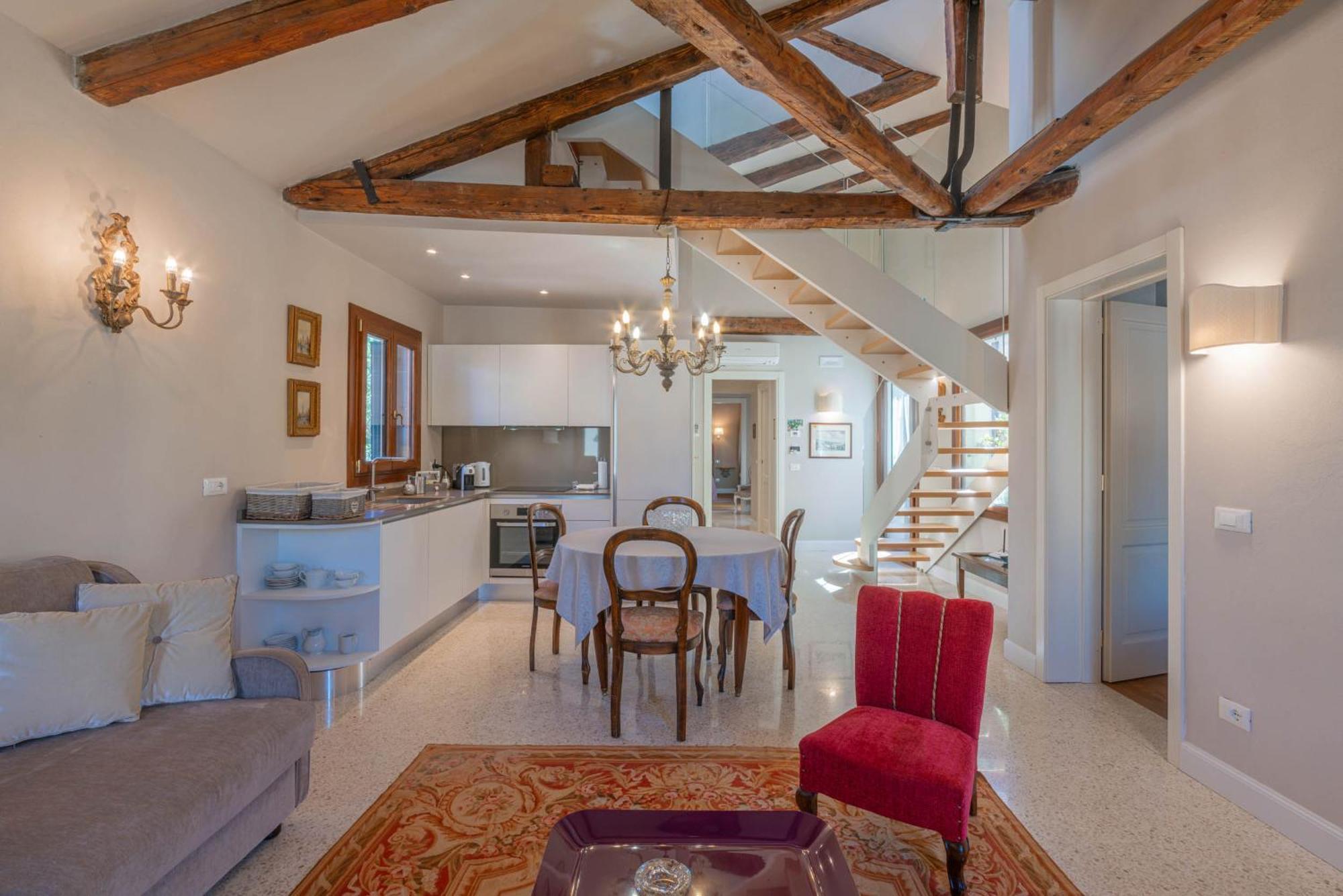 Casa Virginia Direct At The Canal Cannaregio With Own Roof Terrace Apartment Venice