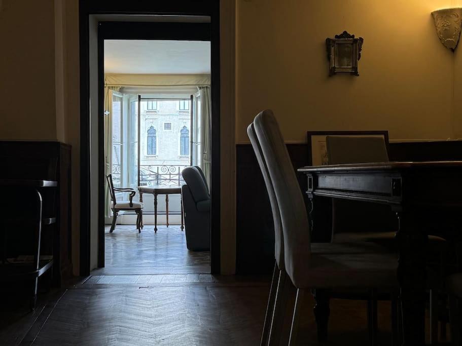 Apartment Ponte Di Rialto E Canal Grande-palazzo Benzon