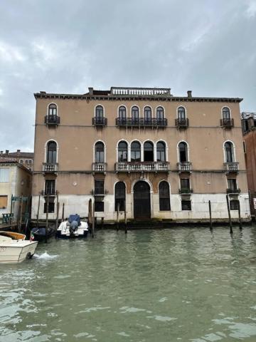 Apartment Ponte Di Rialto E Canal Grande-palazzo Benzon