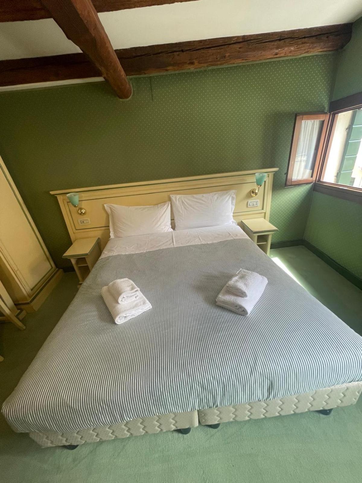Ruga Rialto Guest house