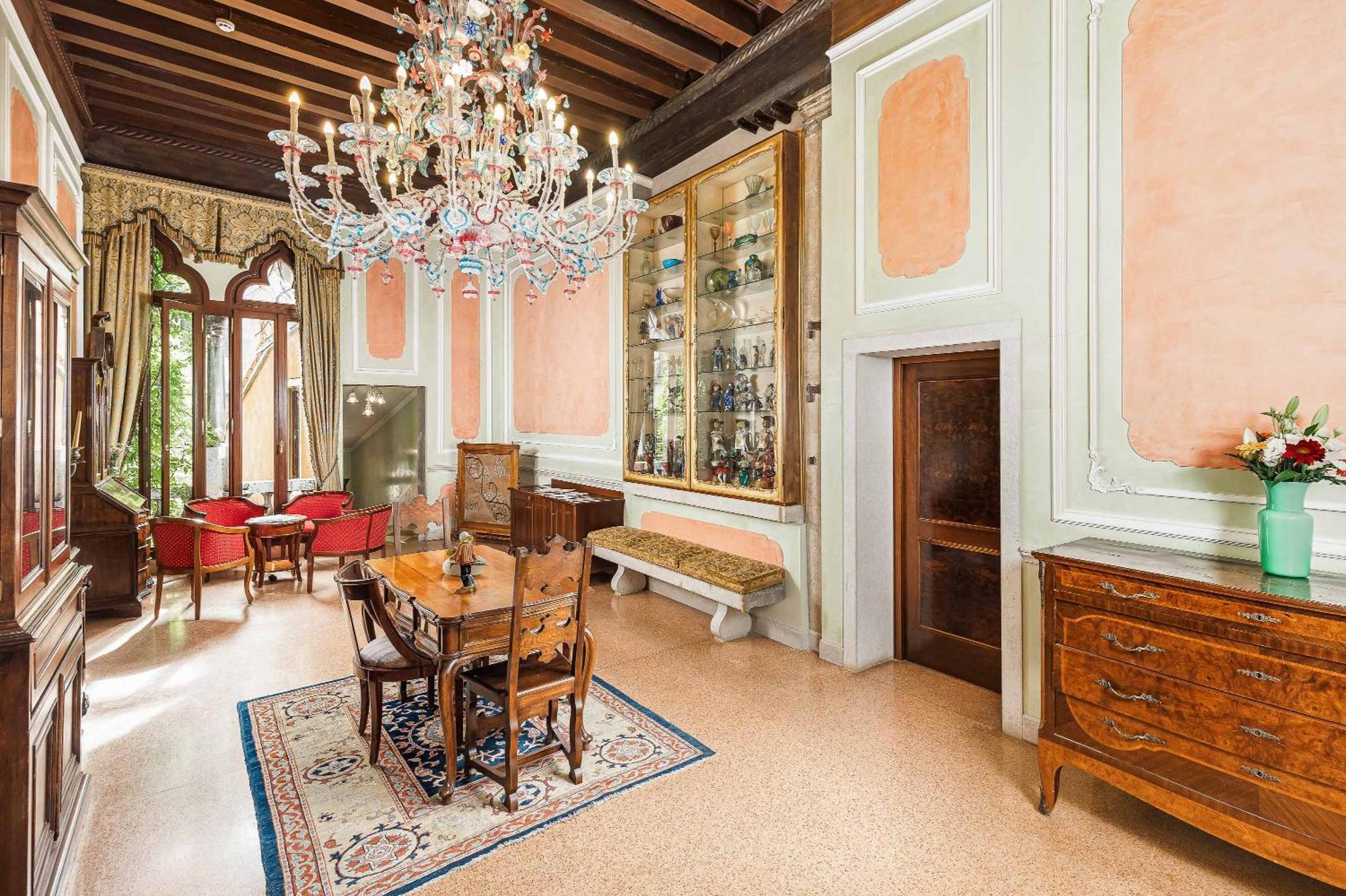 Hotel San Moise