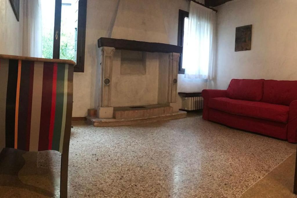 Cosy Apt For 6 Pp Between San Marco And Rialto Bridge Apartment *
