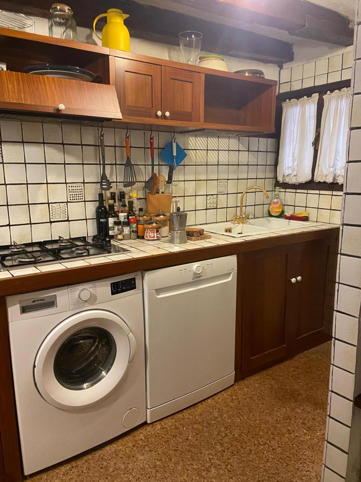 Cosy Apt For 6 Pp Between San Marco And Rialto Bridge Apartment Venice