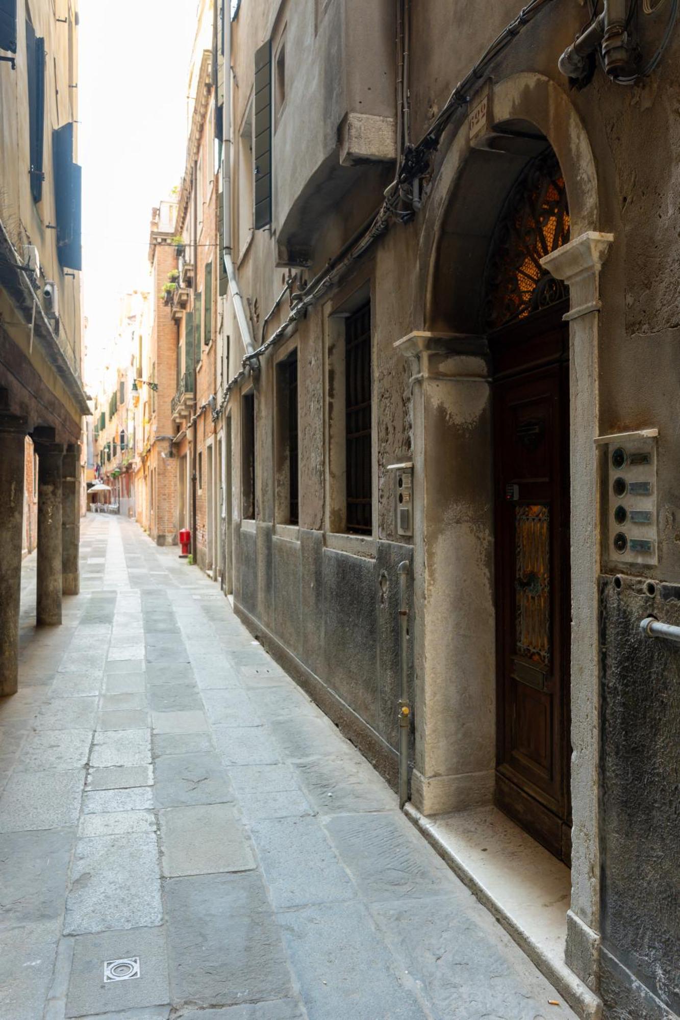 By Rialto *