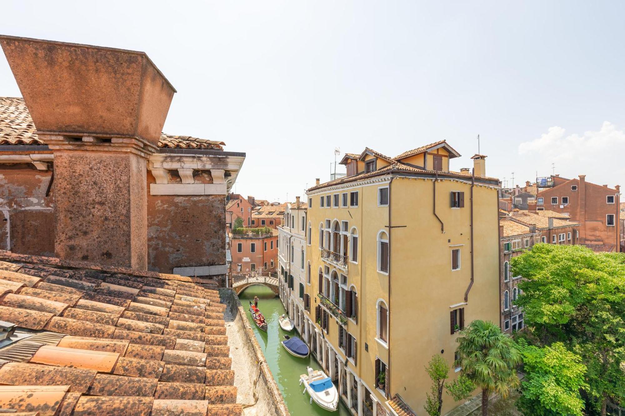 Luxury Penthouse With Terrace Veneza