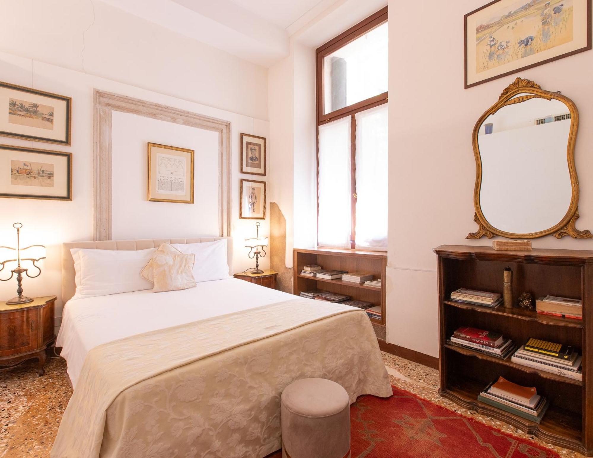 Guest house Palazzetto Pisani Grand Canal