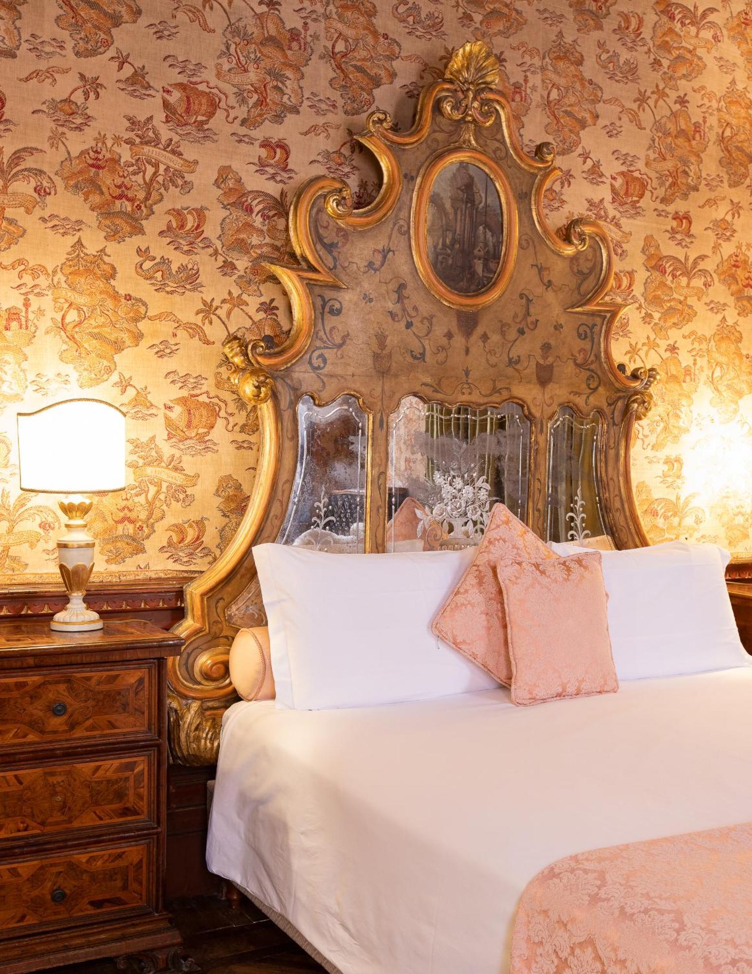 Palazzetto Pisani Grand Canal 4*