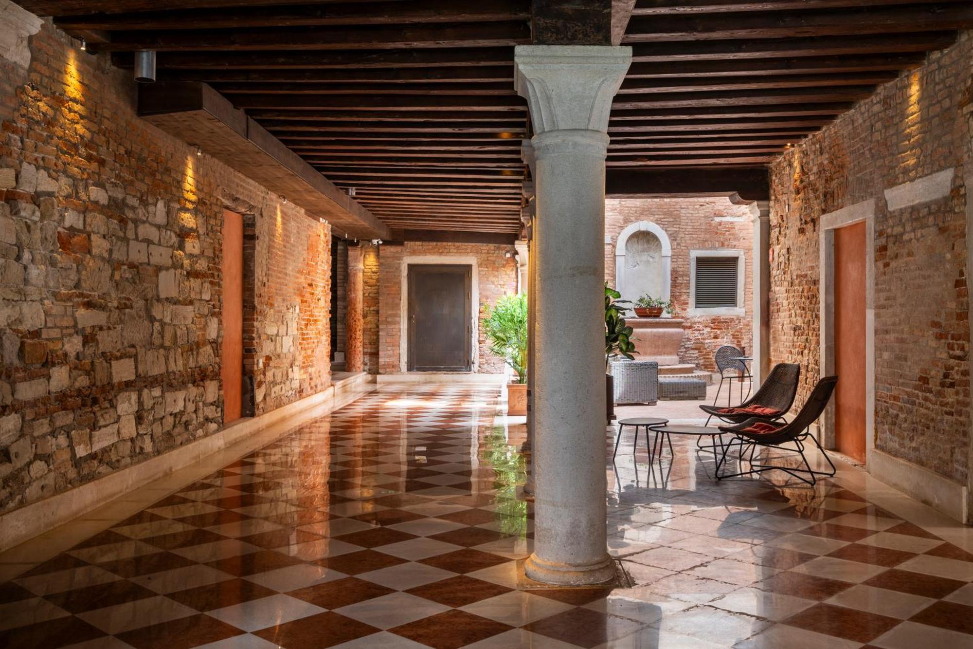Palazzo Morosini Degli Spezieri - Lifestyle Apartment Venice
