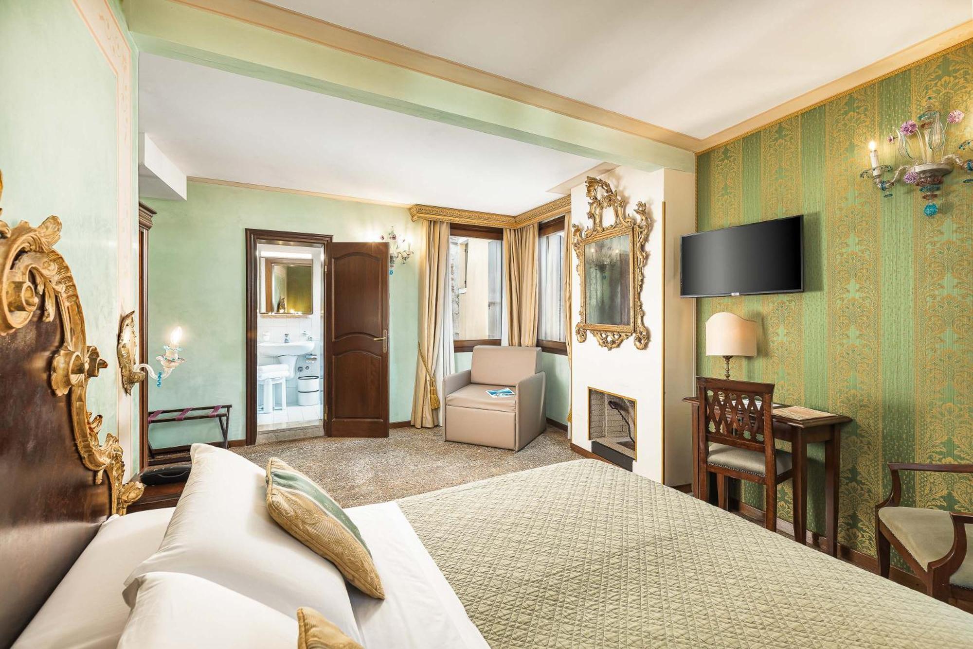 Marconi Hotel