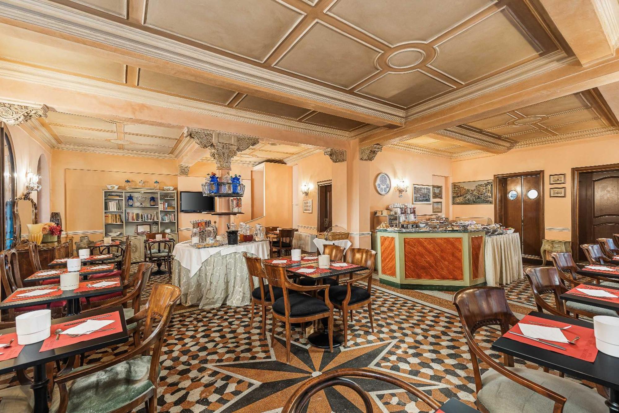 Hotel Marconi