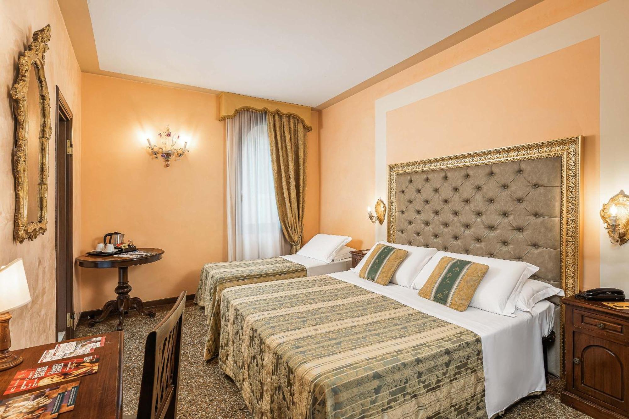 Marconi Hotel