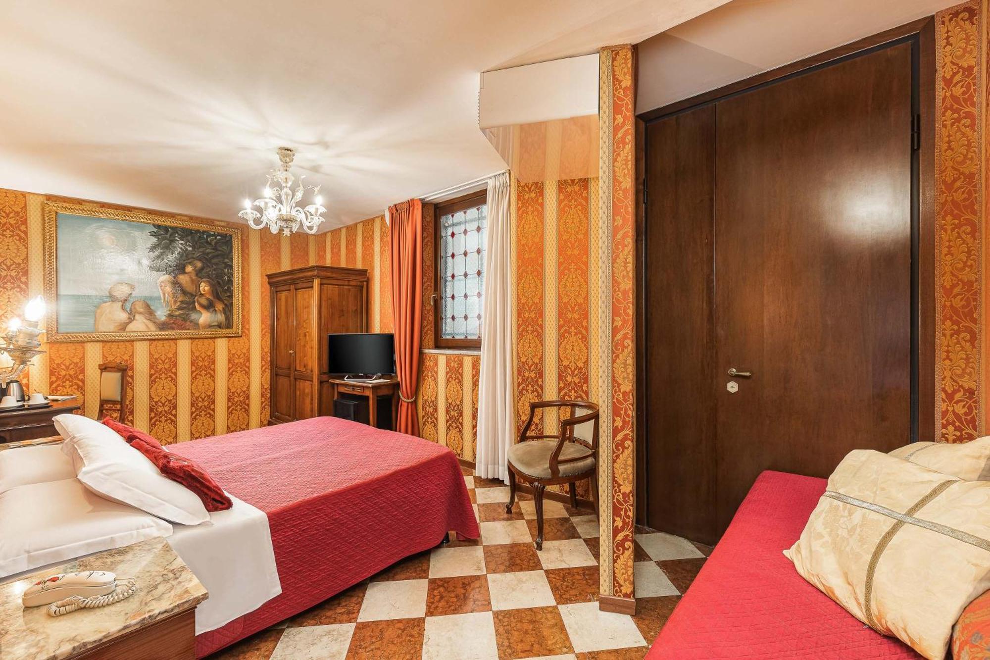Hotel Marconi