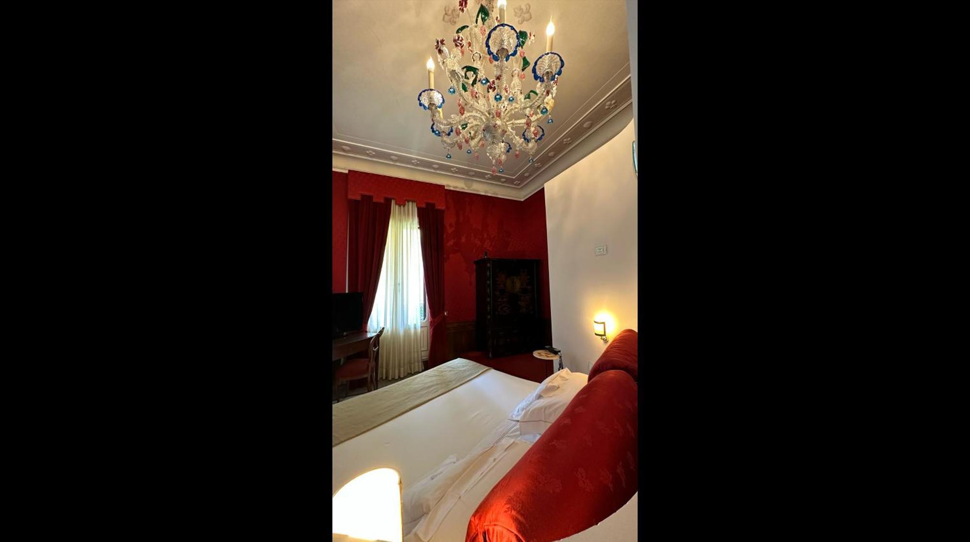 Hotel Ca' Nigra Lagoon 4*