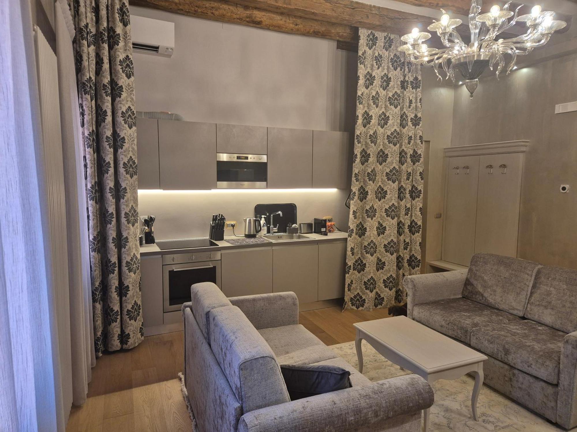 Vite Dorata Apartment *