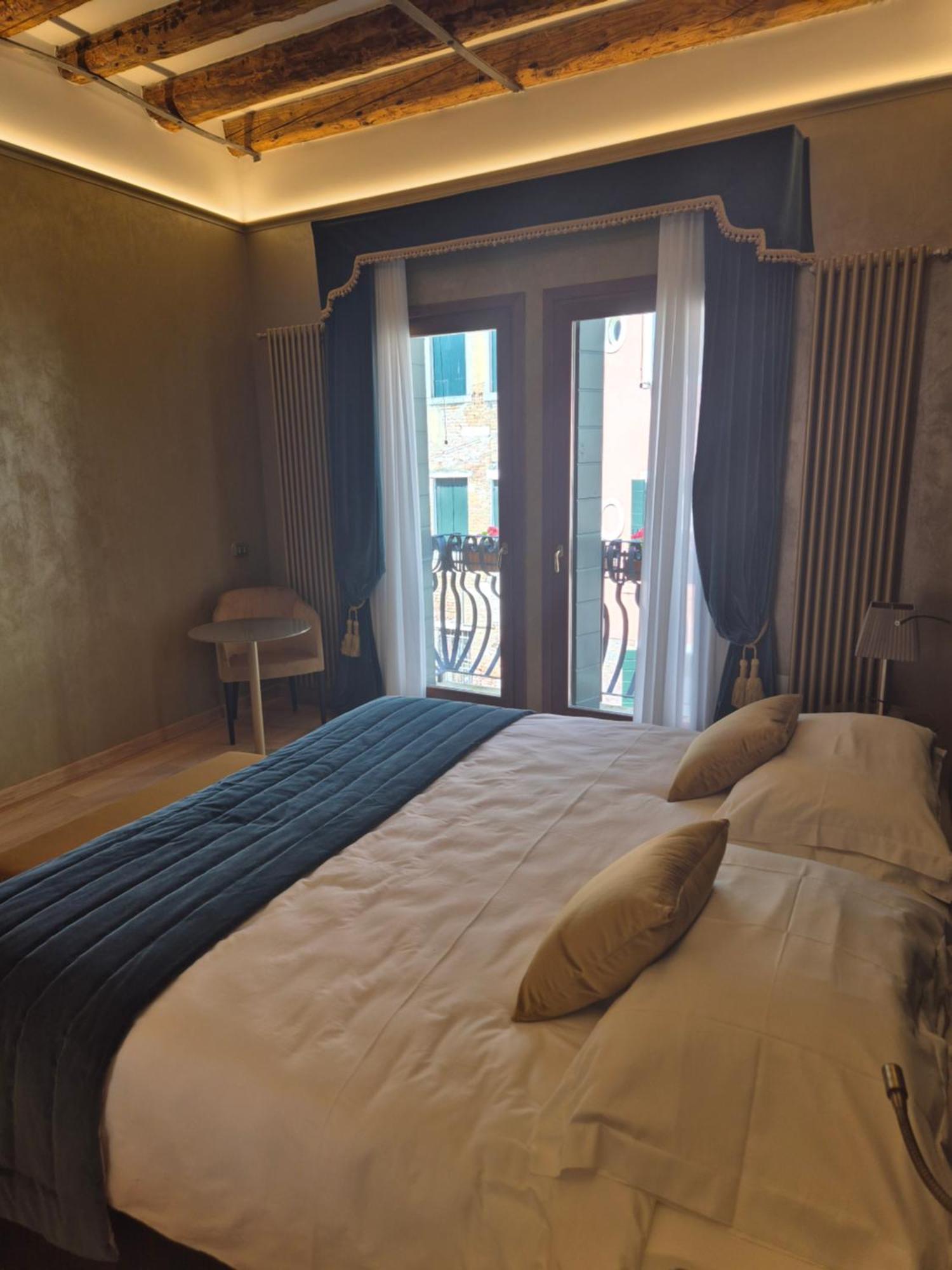 Vite Dorata * Venice