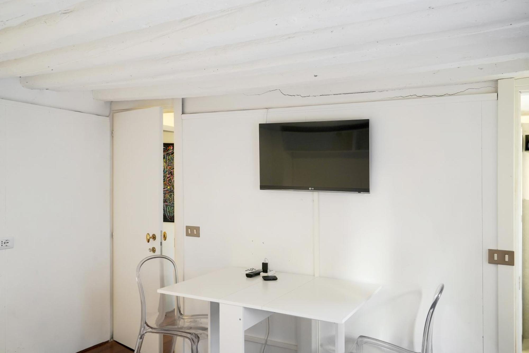 Super 1 Bedroom Apartment Venice
