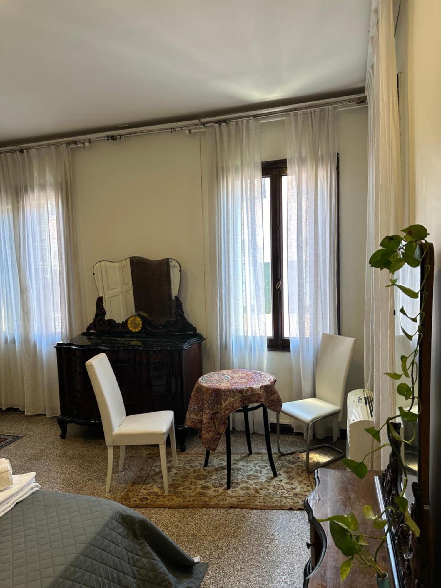 Rosa Guest house