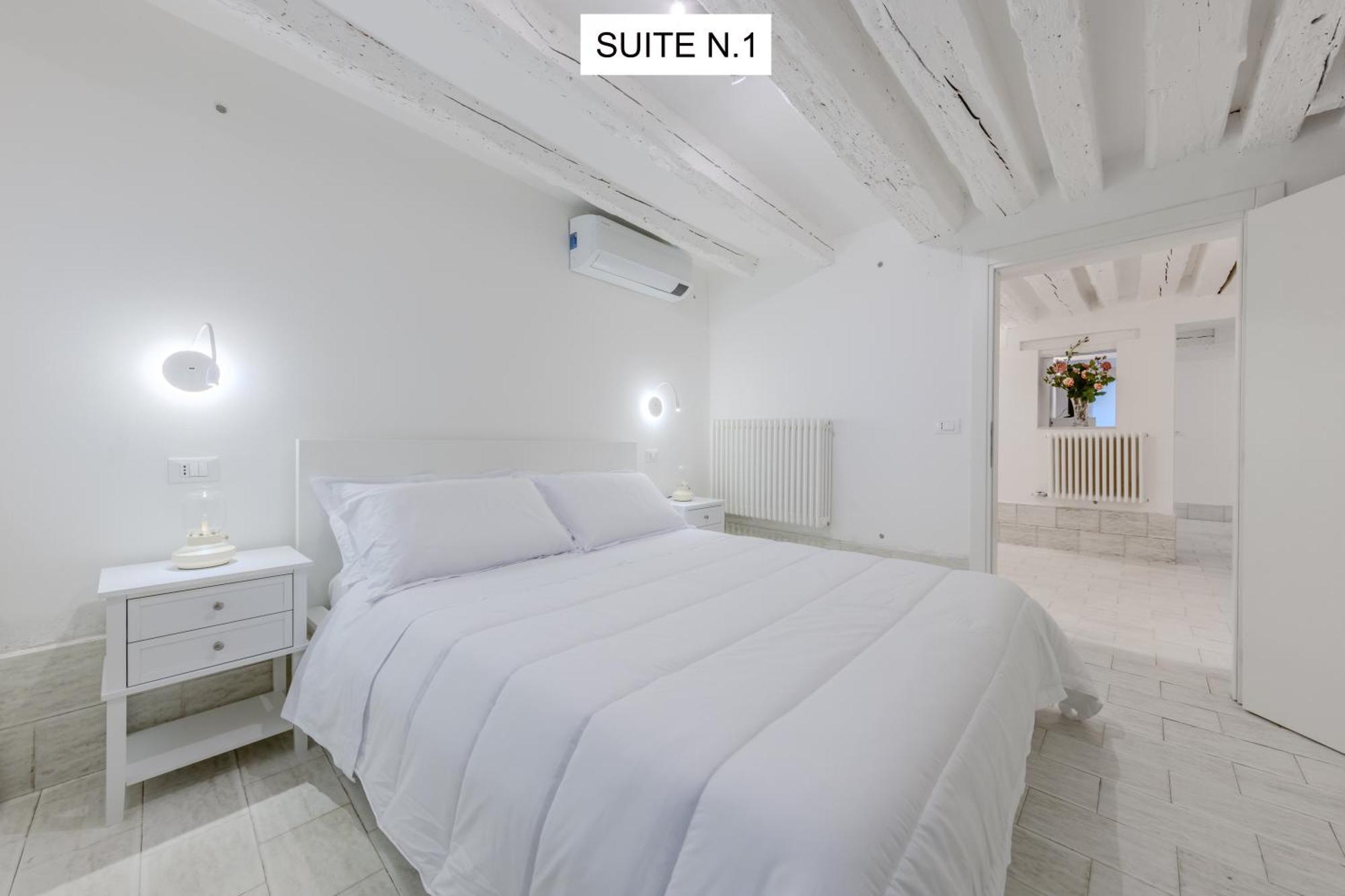 Venetian - San Marco Apartment