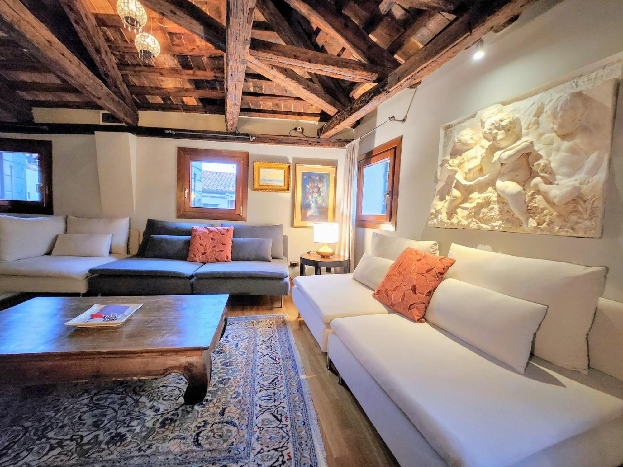 Casanova Penthouse In The Heart Of Apartment