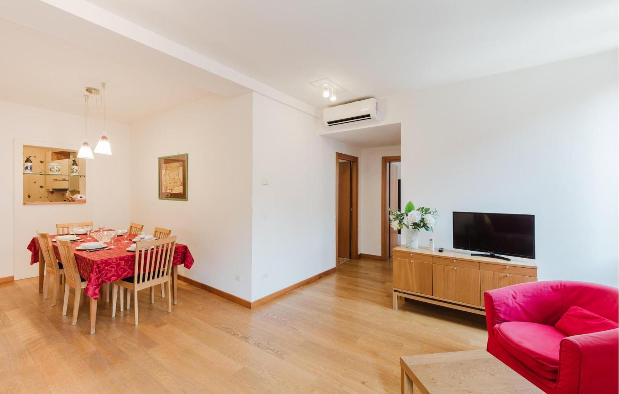 In With Kitchen Apartment *