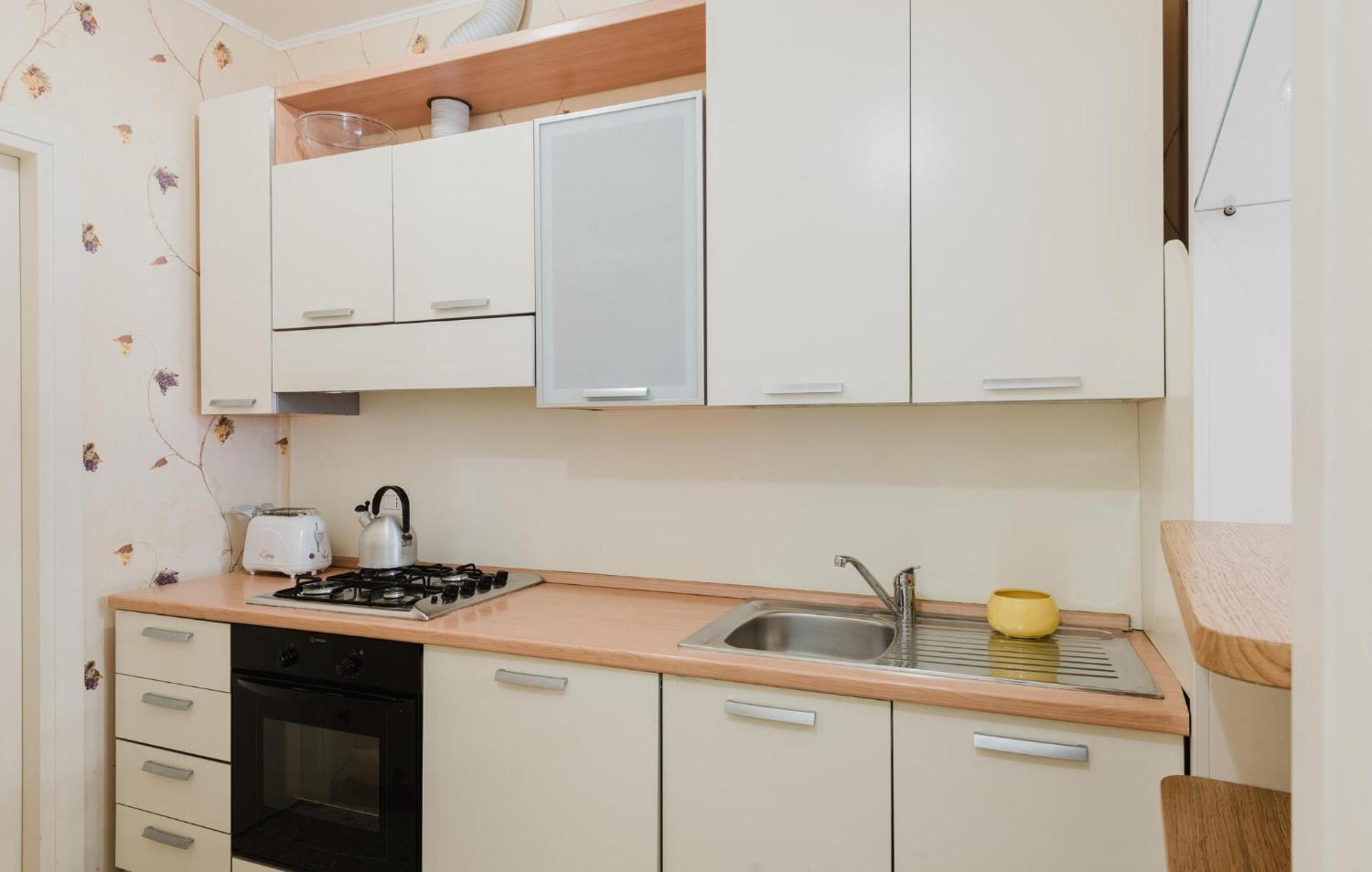In With Kitchen