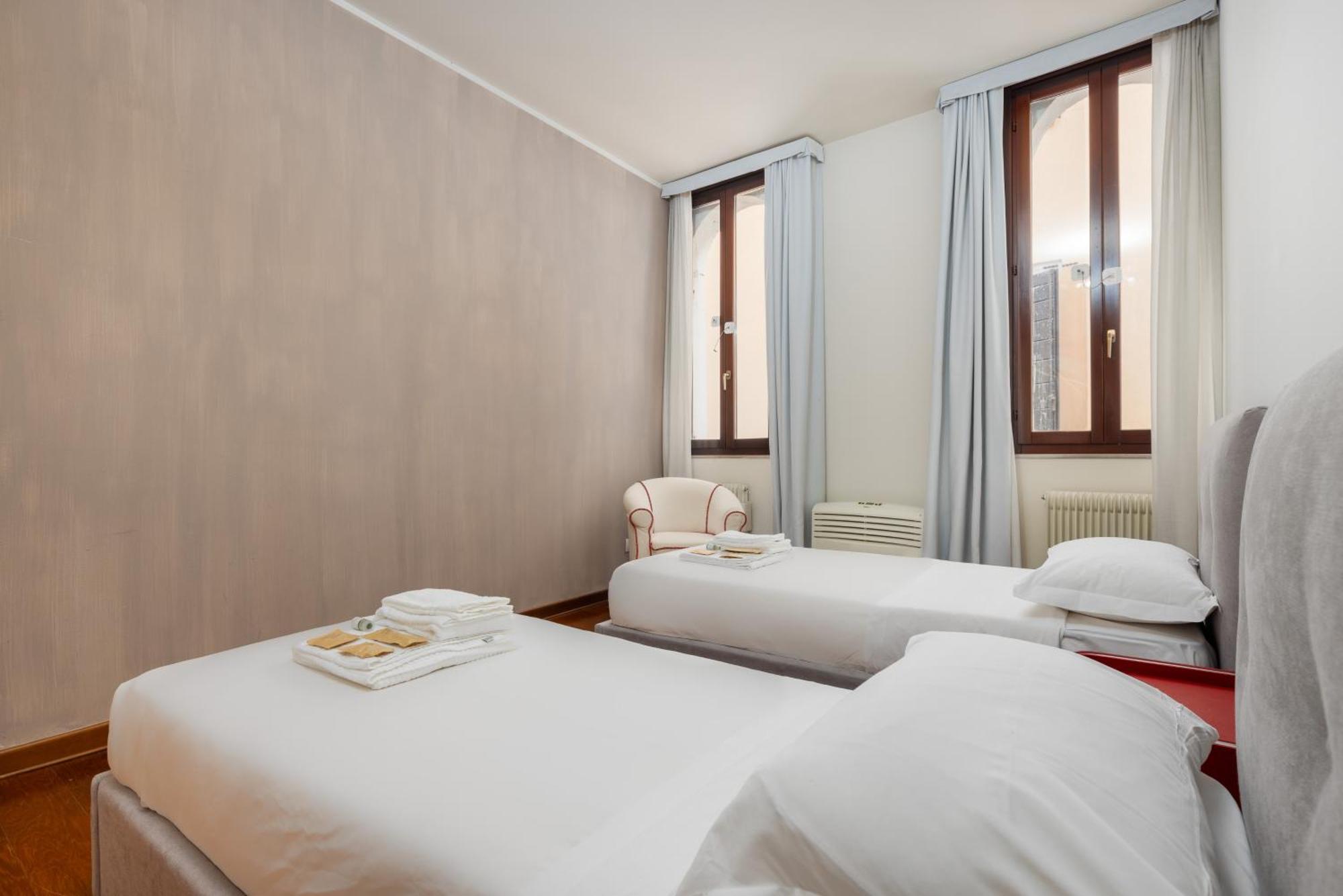 A 10 Passi Da San Marco Apartment