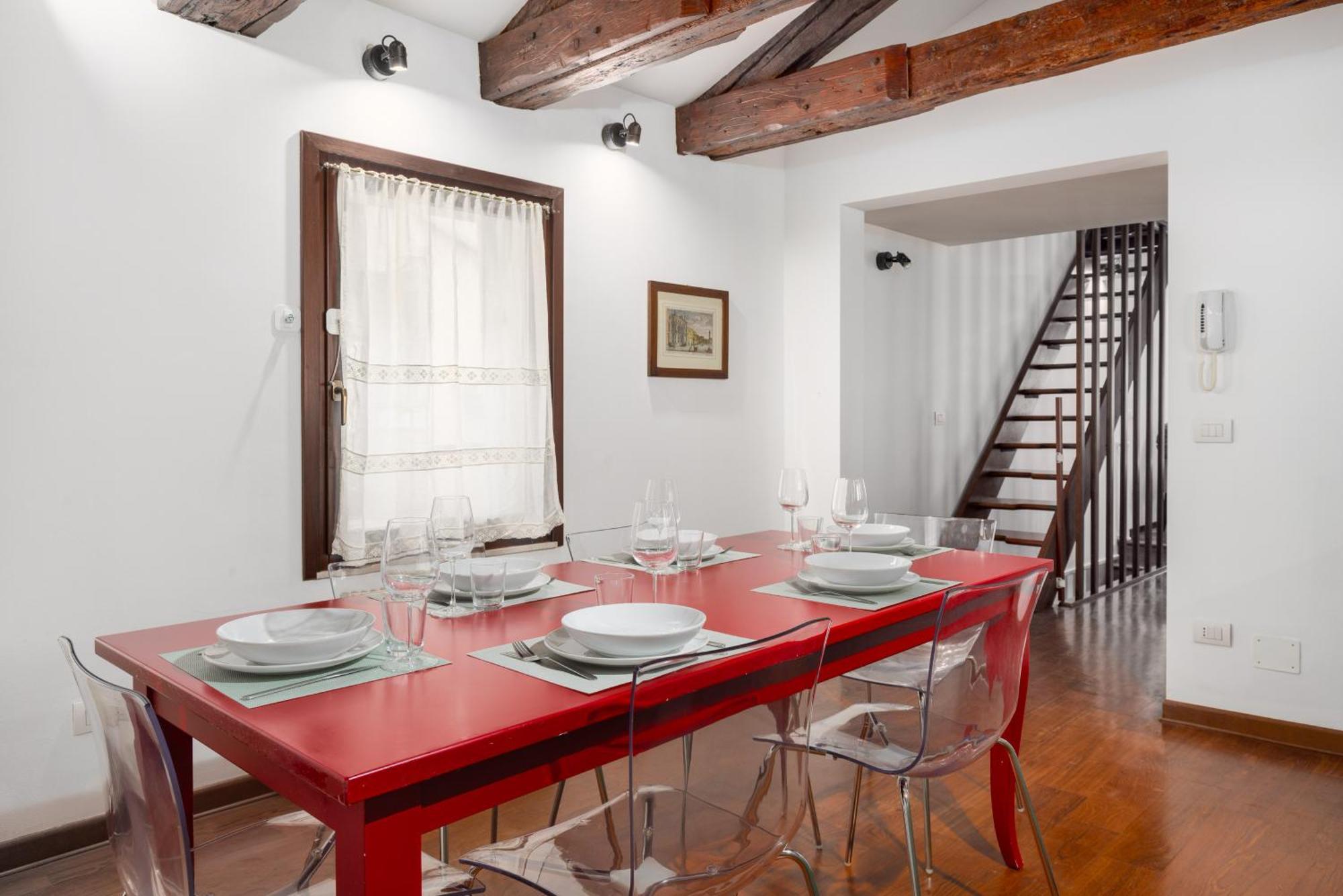 A 10 Passi Da San Marco Apartment