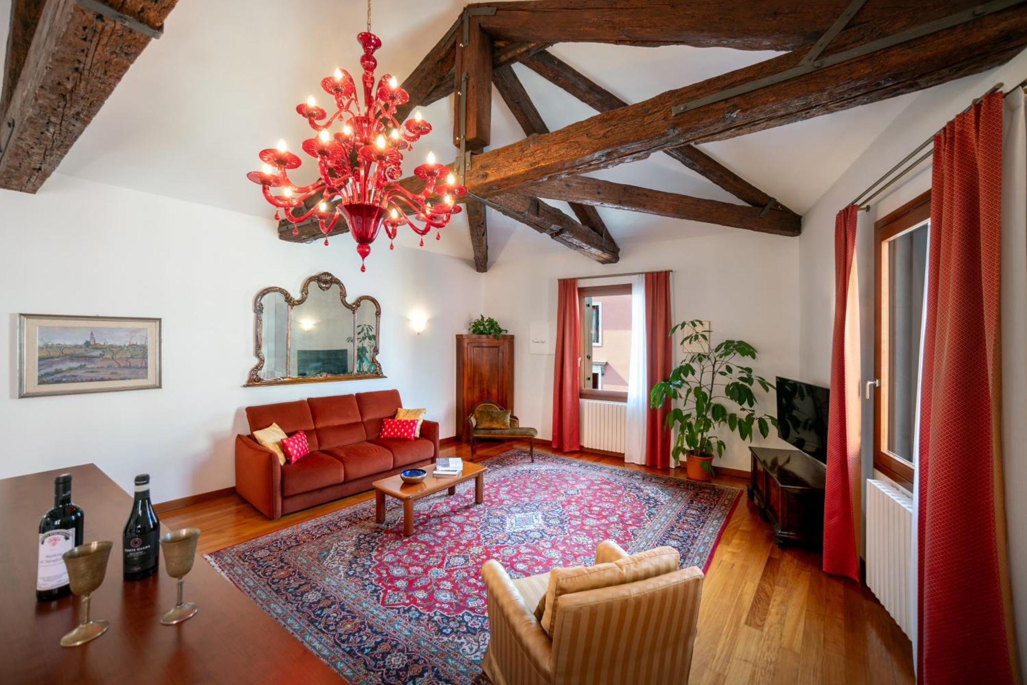 Casa de hóspedes Palazzo San Luca 3*