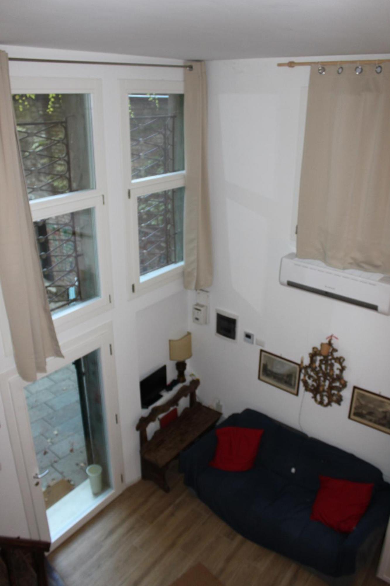 Mimi's Apartment *