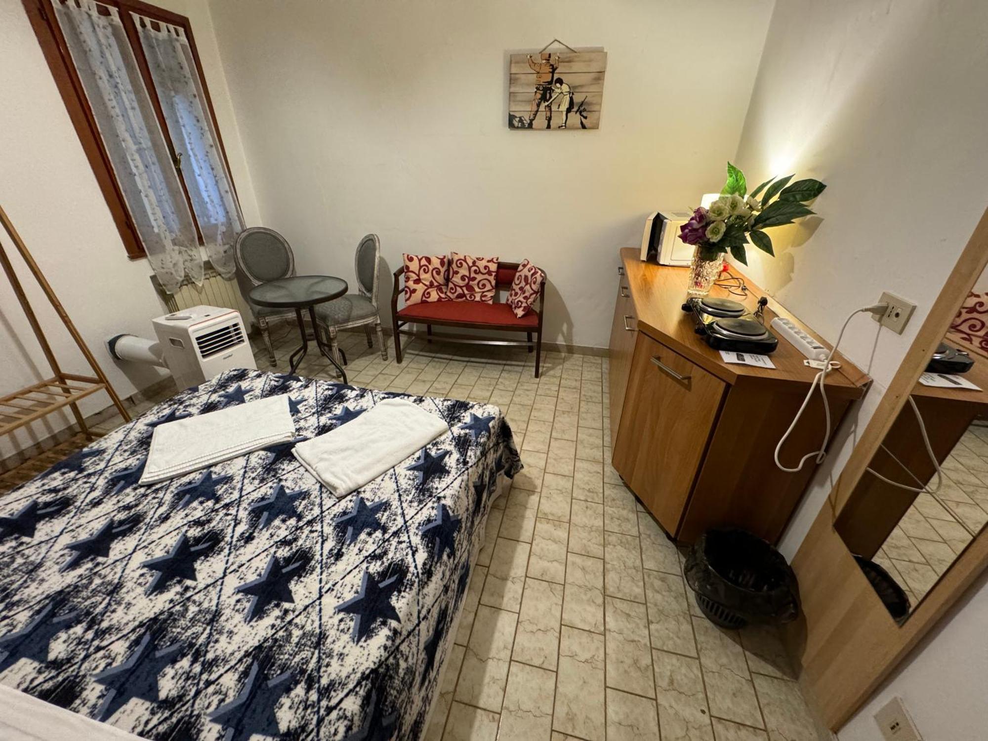 The Wolf House Inn Venice