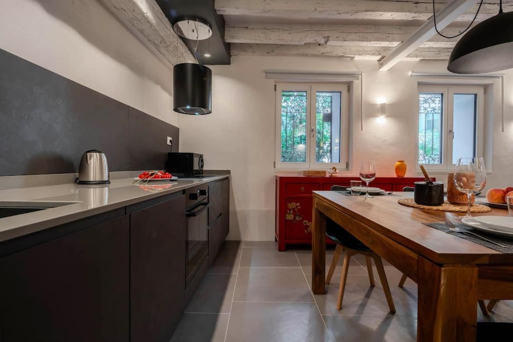 Rialto Design Venice