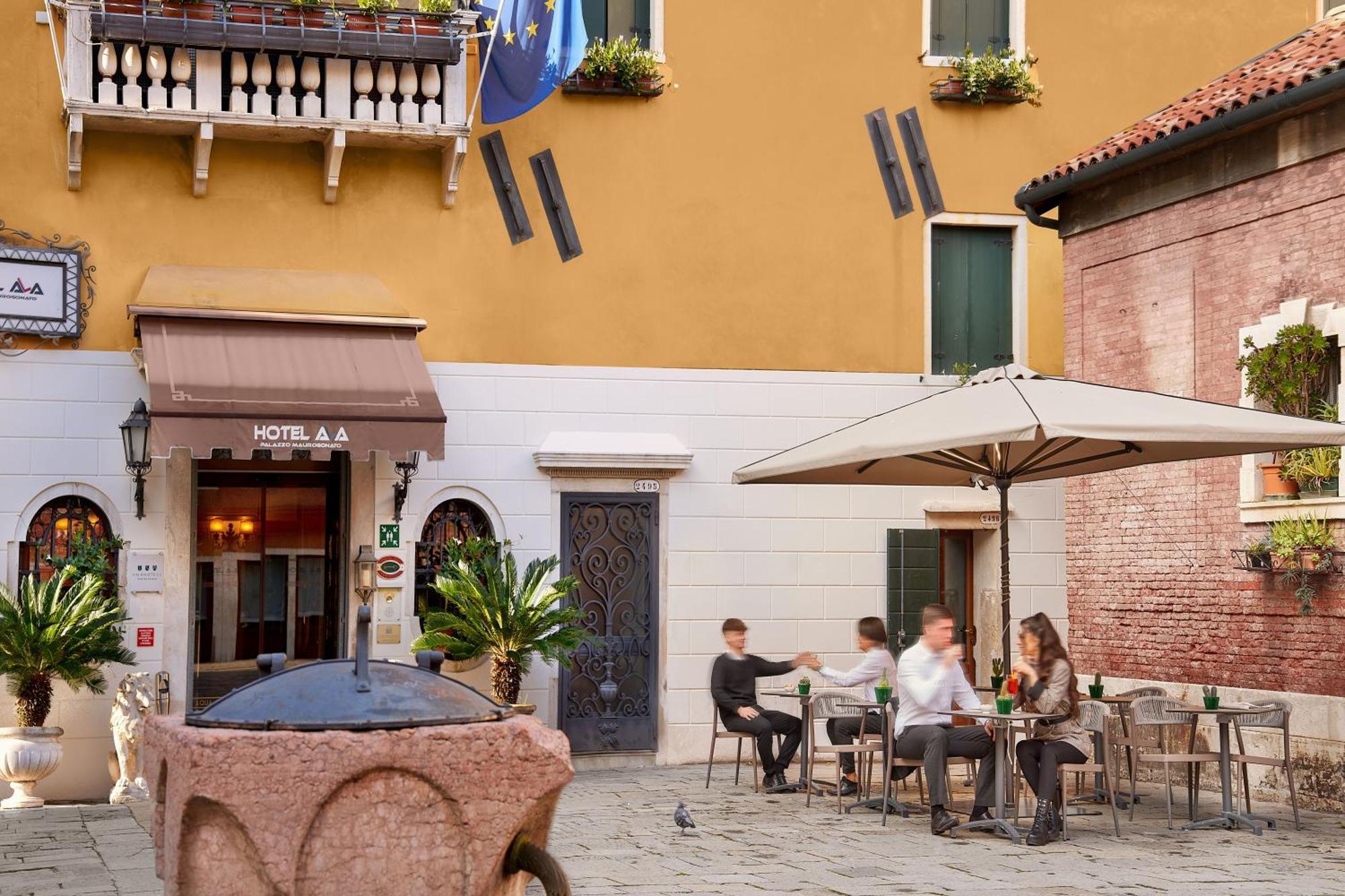 Unahotels Ala Venezia-adults 16 Hotel
