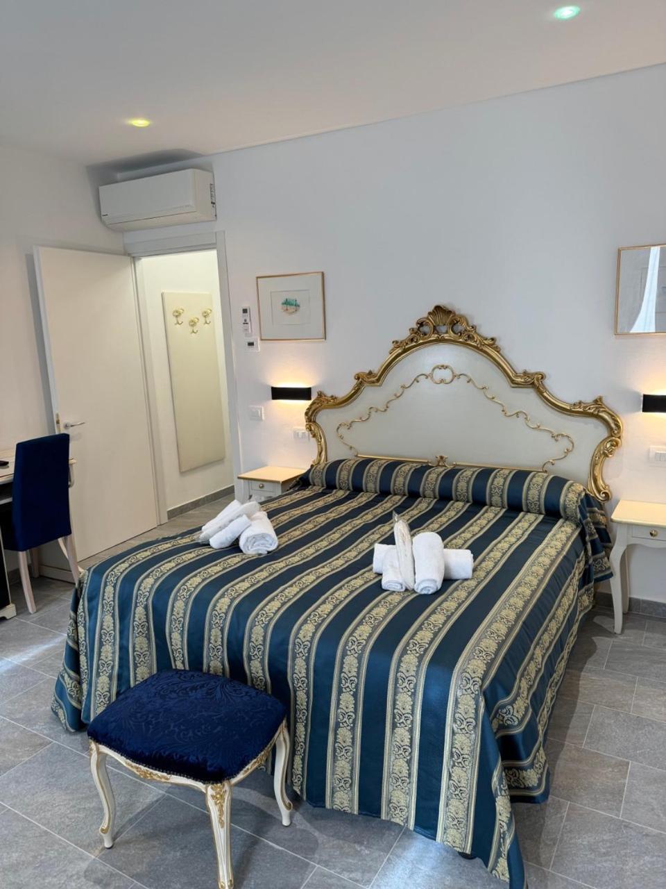 Ca'paradiso * Venice