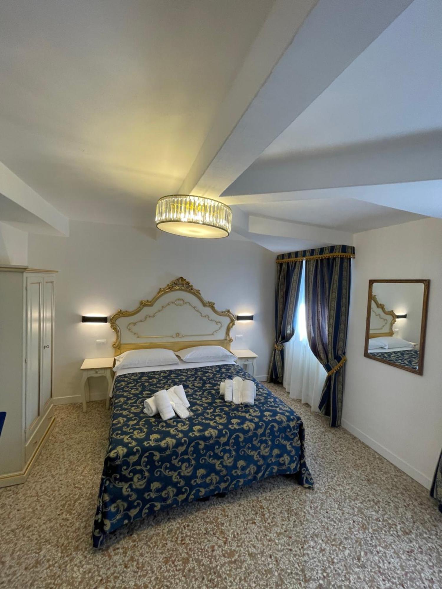 Ca'paradiso Guest house