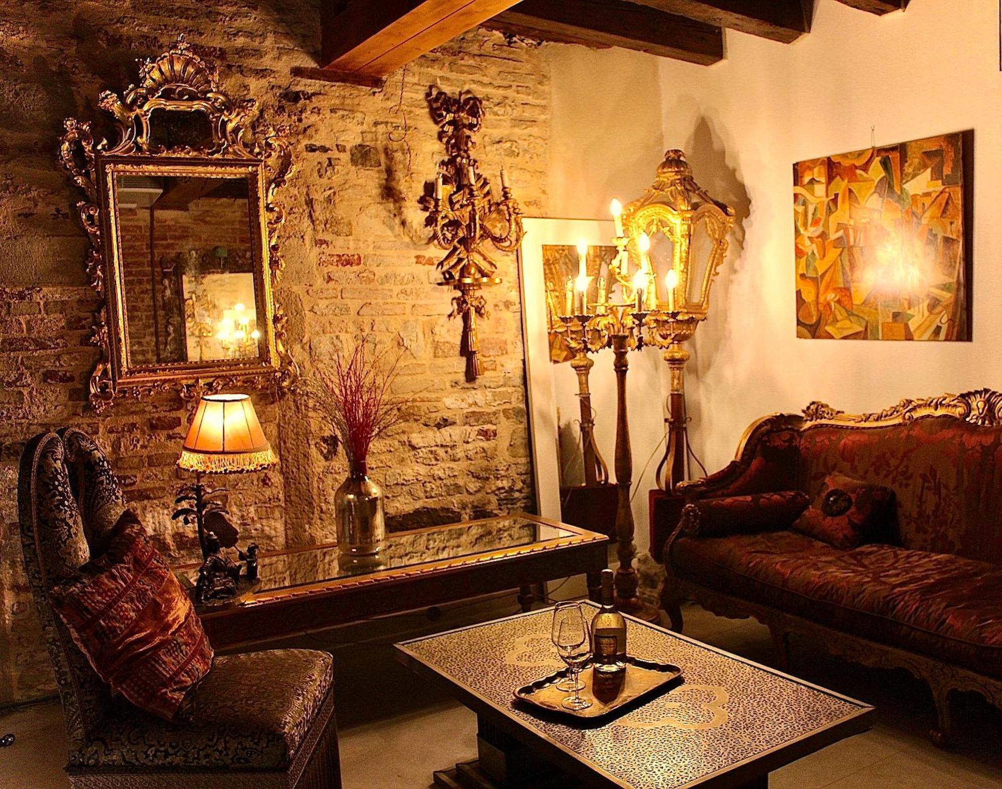 Inn Console *