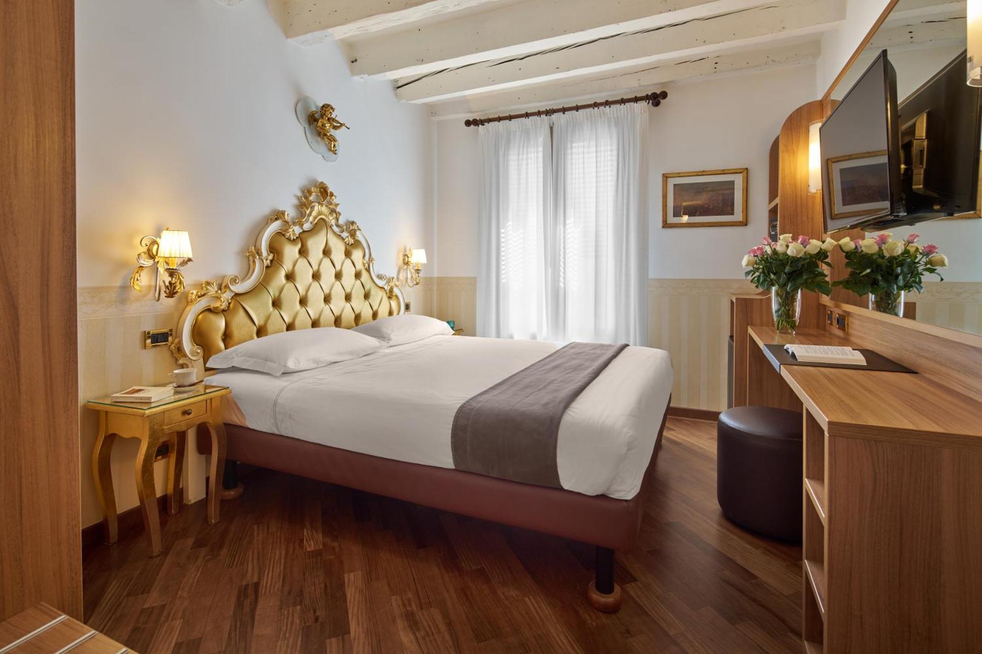 Unahotels Ala Venezia-adults 16 3*