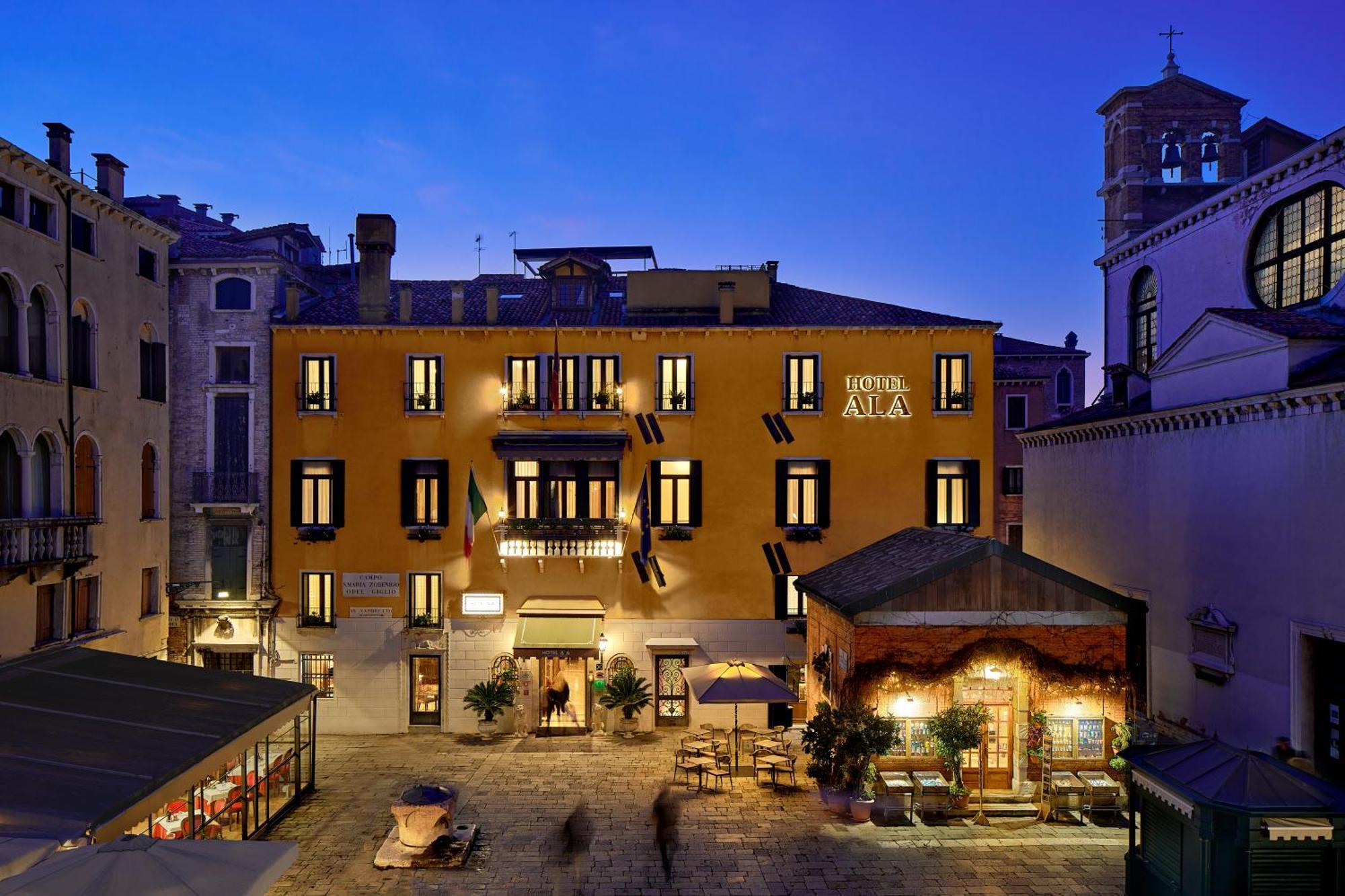 Hotel Unahotels Ala Venezia-adults 16 Venice
